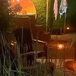 木屋 't Tjilpplekje, 4-persoons Met Prive Hottub *