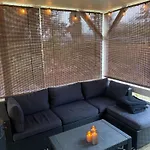 't Tjilpplekje, 4-persoons Met Prive Hottub 木屋