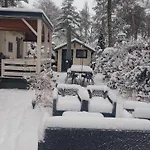 't Tjilpplekje, 4-persoons Met Prive Hottub *