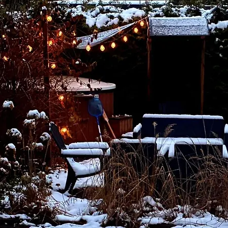 't Tjilpplekje, 4-persoons Met Prive Hottub Horská chata