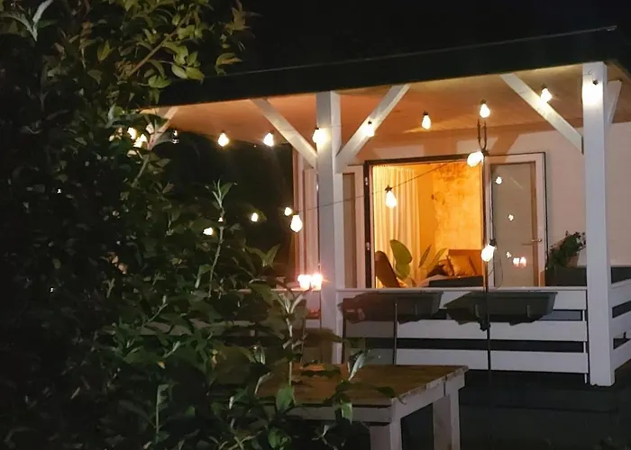 Horská chata 't Tjilpplekje, 4-persoons Met Prive Hottub Voorthuizen