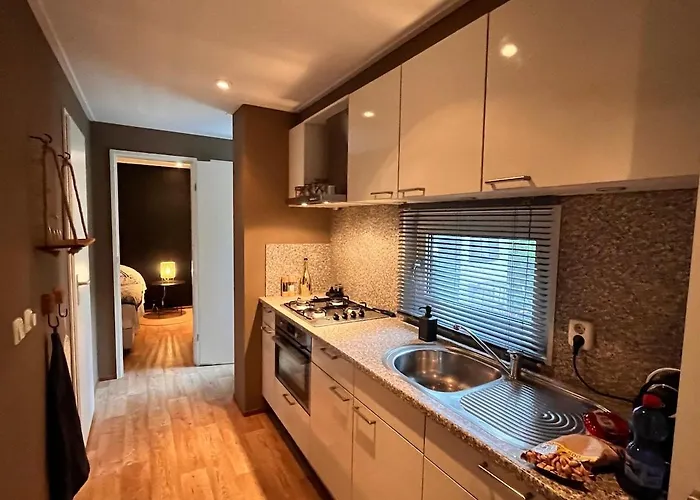 't Tjilpplekje, 4-persoons Met Prive Hottub Horská chata *