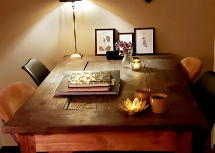 't Tjilpplekje, 4-persoons Met Prive Hottub Alpehytte